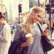 働く20代女子に!誕生日プレゼントに贈りたい仕事で使えるアイテム集