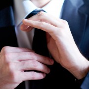 父の日に贈る、人気ネクタイブランド。センスが光るおすすめプレゼント特集