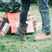 彼とのクリスマス。「何が欲しい」と聞かれたときにおねだりしたいプレゼント特集