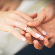 クリスマスには指輪をプレゼント。彼女に最高のHAPPYを届ける名ブランド6選