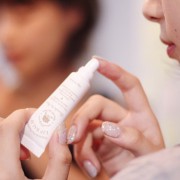 美しさは唇から。女友達に贈りたいリップクリームのプレゼント特集
