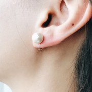 彼女に贈るイヤリングのプレゼント。【タイプ別】おすすめデザイン10選