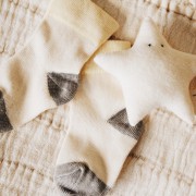 双子の出産祝いには、やっぱりお揃いギフトを贈りたい!