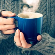 出産祝いにノンカフェインドリンクを。育児でお疲れ気味の友達に、癒しを贈ろう