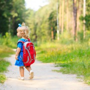 親も子も喜ぶ。出産祝いに選びたい、便利でおしゃれなリュックサックまとめ