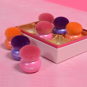 熊野筆 マカロン チークブラシ ピンク