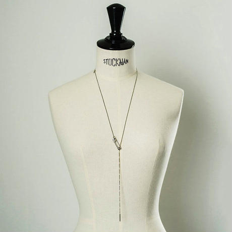 Safety pin lariat (Bijou)